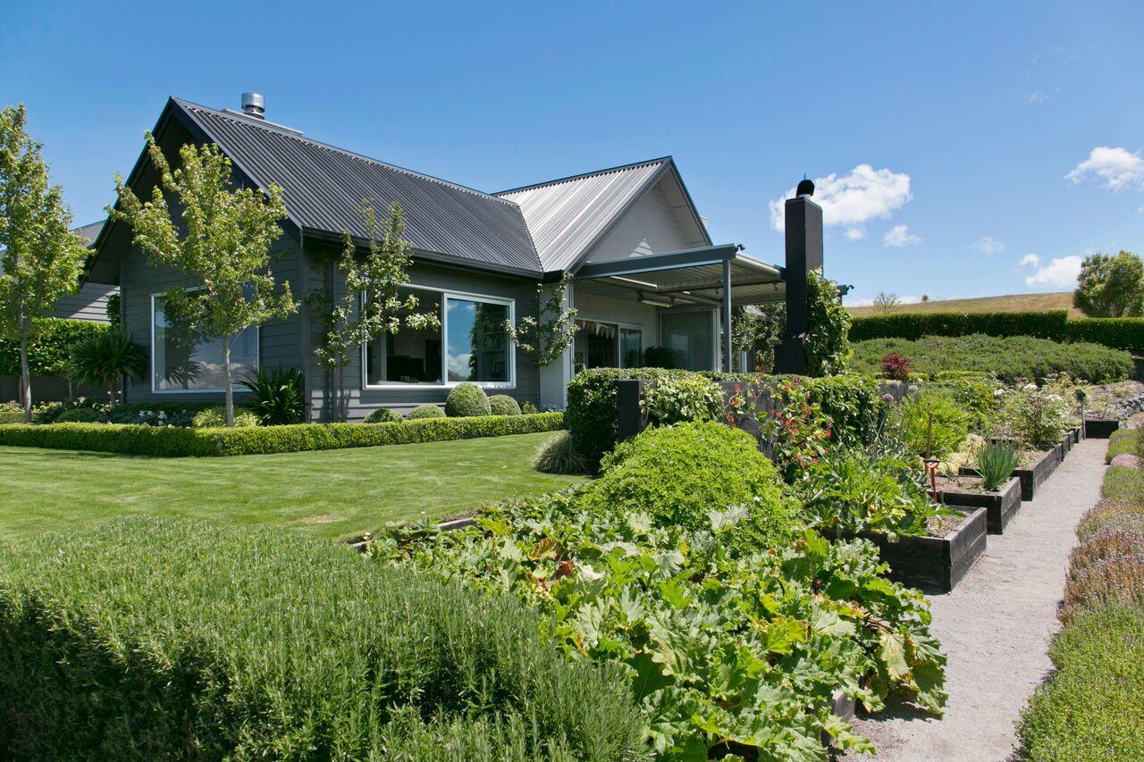 The Lakeview House Taupo Exterior photo