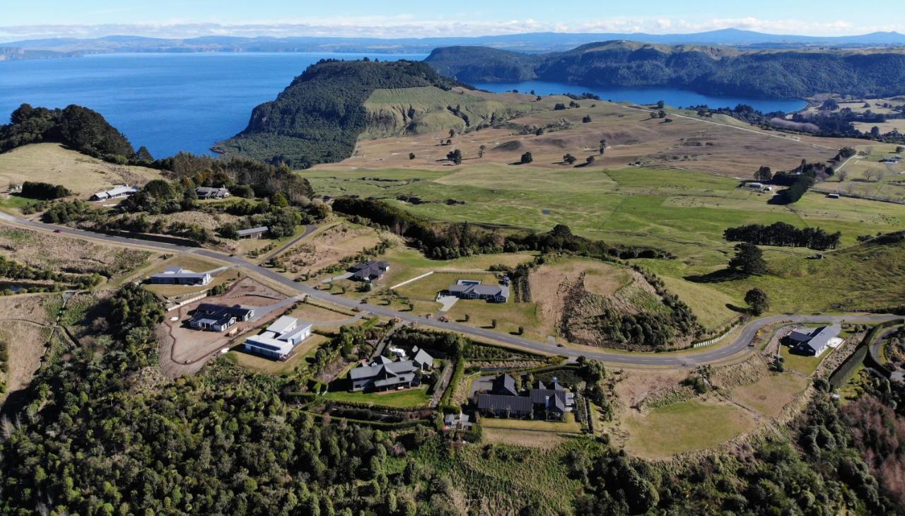 The Lakeview House Taupo Exterior photo